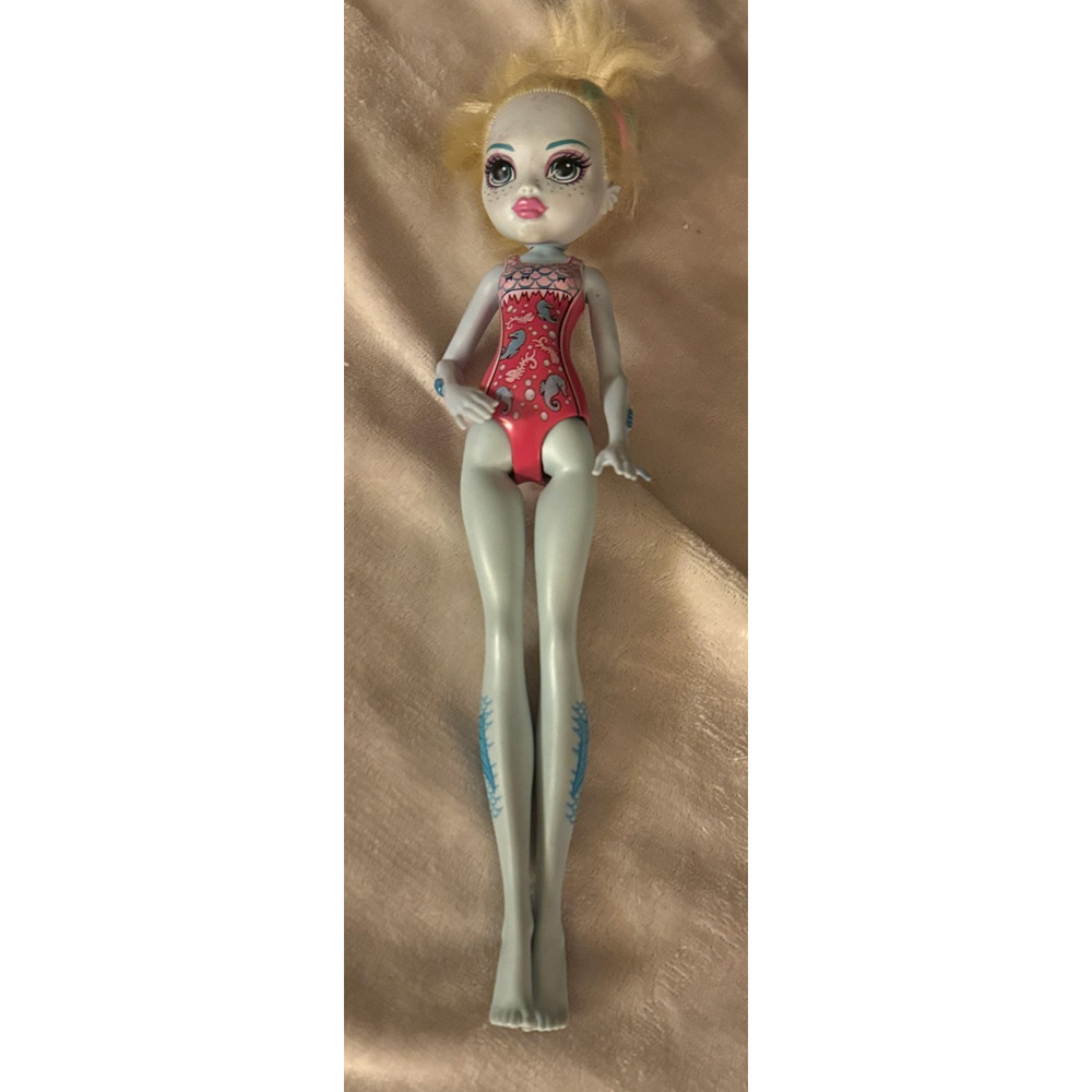 2017 Monster High Doll Lagoona Blue Swimsuit Doll only 10"